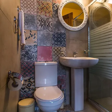 Iole Boutique House *