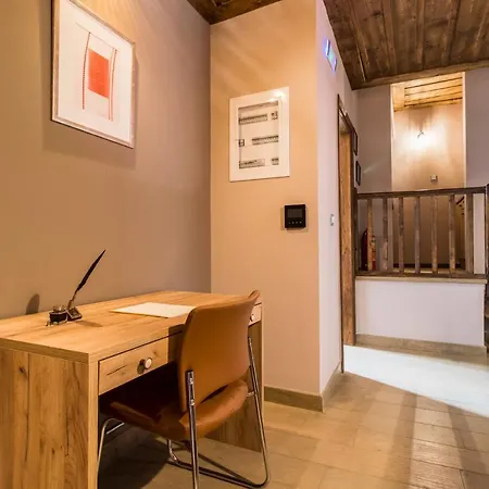 Iole Boutique House Lejlighed *