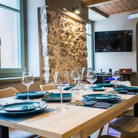 Iole Boutique House Apartmán